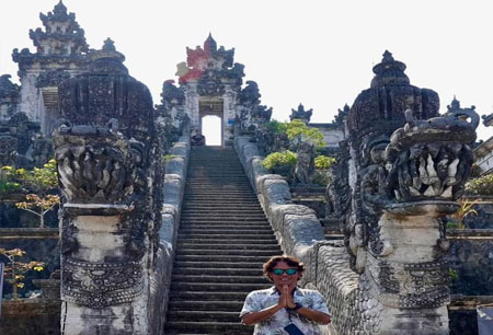 pura lempuyang